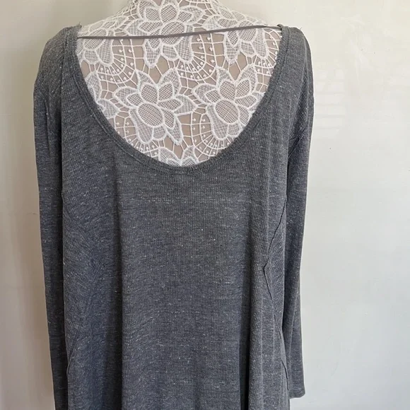 We The Free Highlow Top - Picture 6 of 10